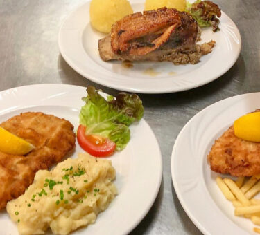 Schützenhof_Küche_Schäufele_Schnitzel_